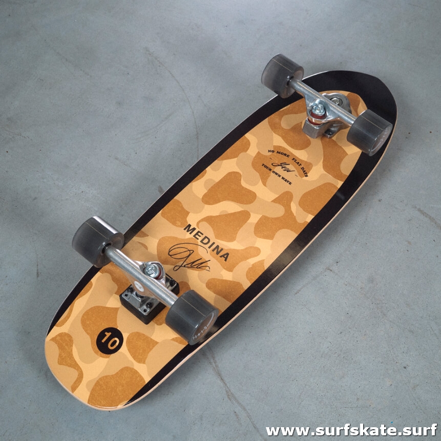 patin de surf skate de la marca yow modelo camuflaje